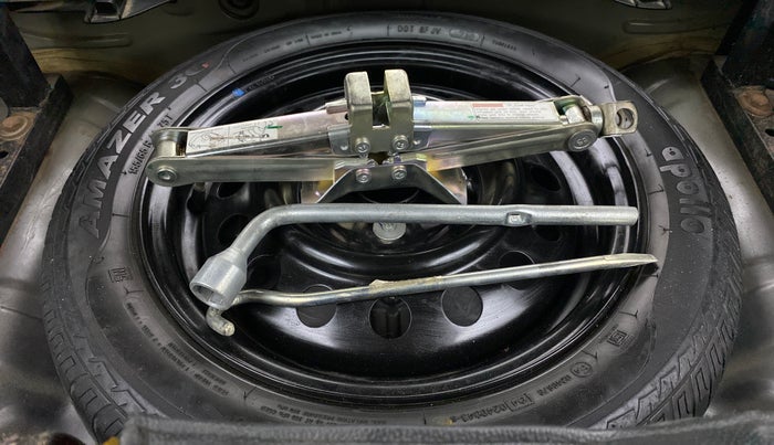2018 Maruti Wagon R 1.0 VXI, CNG, Manual, 84,844 km, Spare Tyre