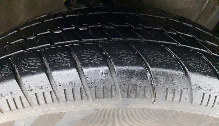 2018 Maruti Celerio VXI d, Petrol, Manual, 29,674 km, Right Front Tyre Tread
