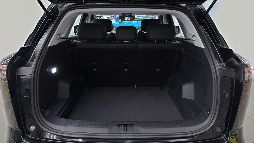 2025 Jaecoo J7 Core, Automatic, 15812 km, Boot Inside View