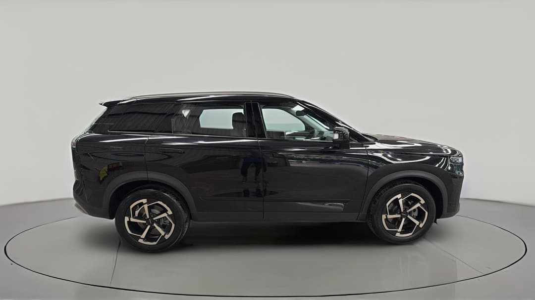 2025 Jaecoo J7 Core, Automatic, 15812 km, Right Side View