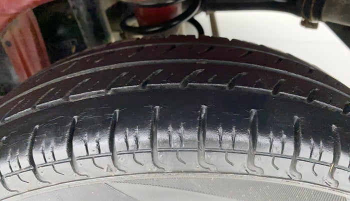 2010 Maruti Alto LXI, Petrol, Manual, 55,637 km, Left Rear Tyre Tread