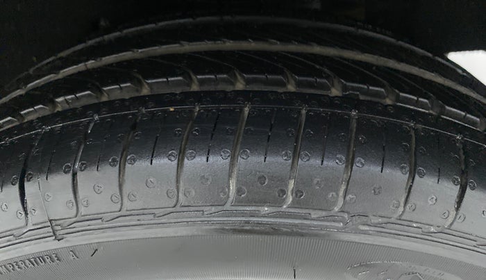 2019 Maruti Baleno DELTA 1.2 K12, Petrol, Manual, 28,262 km, Left Rear Tyre Tread