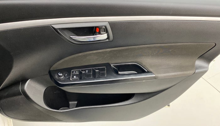 2016 Maruti Swift VXI, Petrol, Manual, 60,395 km, Driver Side Door Panels Control
