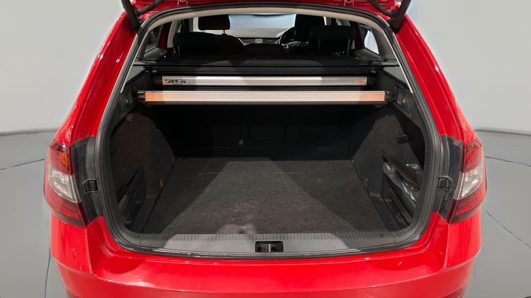 2020 SKODA Octavia 110 Tsi Base, Automatic, 78102 km, Boot Inside View