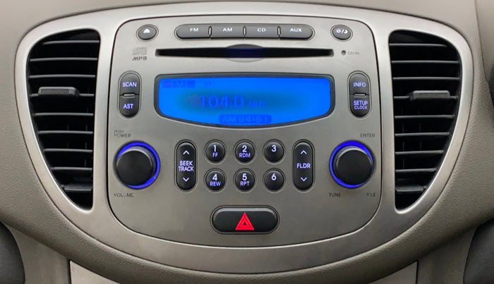2012 Hyundai i10 SPORTZ 1.2, Petrol, Manual, 44,740 km, Infotainment system - Dispalyhas spot on screen