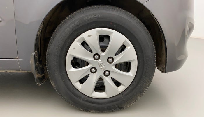 2012 Hyundai i10 SPORTZ 1.2, Petrol, Manual, 44,740 km, Right Front Wheel