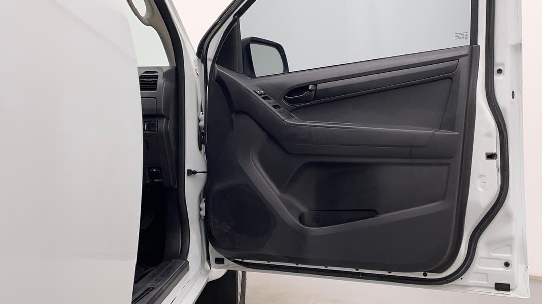 2017 Isuzu D-MAX Sx Hi-ride (4x2), Automatic, 142889 km, Speaker View
