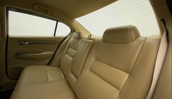 2013 Honda City 1.5L I-VTEC V MT, Petrol, Manual, 96,386 km, Right Side Rear Door Cabin