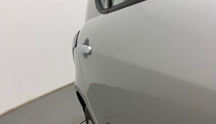 2017 Maruti Swift VDI ABS, Diesel, Manual, 65,942 km, Right rear door - Slightly dented
