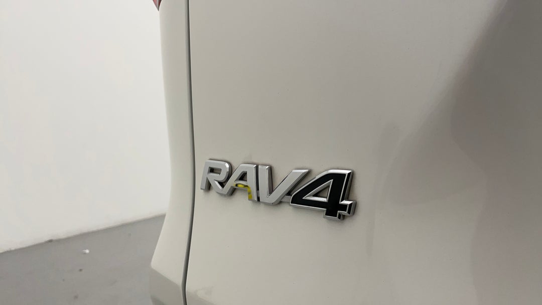 2019 Toyota RAV4 Gxl (2WD), Automatic, 91714 km, Badge (Boot Left Side)