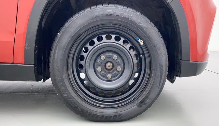 2016 Maruti Vitara Brezza VDI, Diesel, Manual, 83,018 km, Right Front Wheel