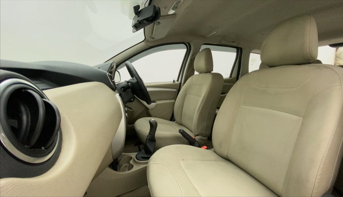 2016 Nissan Terrano XL (P), Petrol, Manual, 89,782 km, Right Side Front Door Cabin