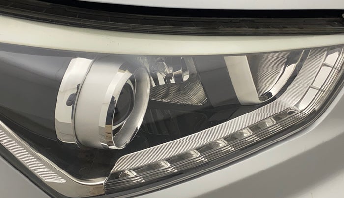 2016 Hyundai Creta SX PLUS AT 1.6 PETROL, Petrol, Automatic, 88,568 km, Right headlight - Minor scratches