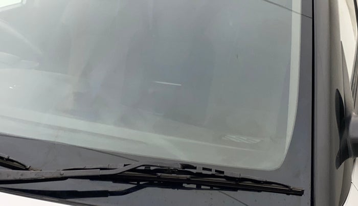 2016 Hyundai Creta SX PLUS AT 1.6 PETROL, Petrol, Automatic, 88,568 km, Front windshield - Minor spot on windshield