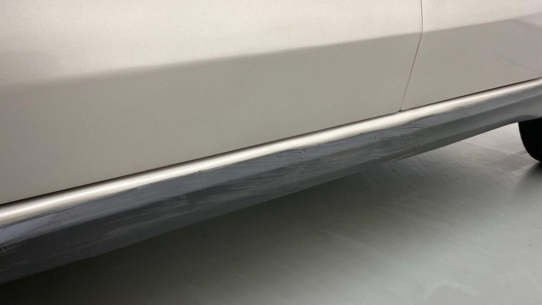 LEFT ROCKER PANEL SCRATCHED (2 TO 3 INCHES)