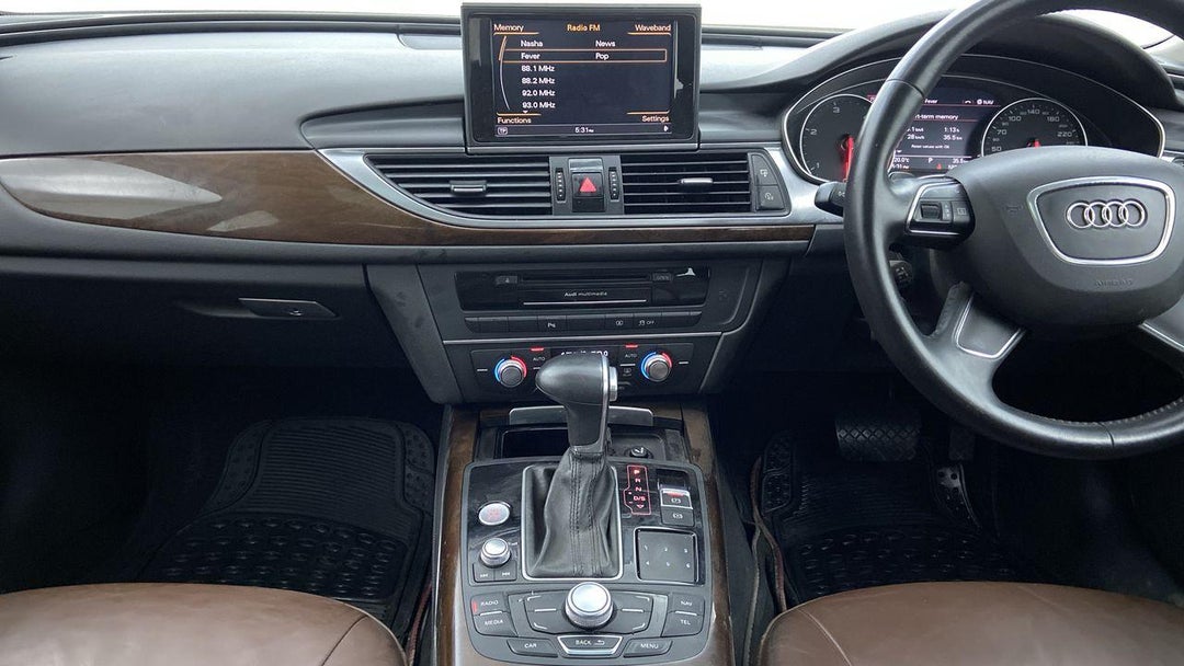 CENTER CONSOLE