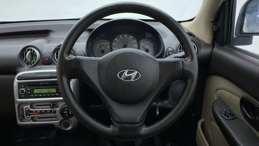 Buy Used Hyundai Santro Xing in New Delhi CARS24