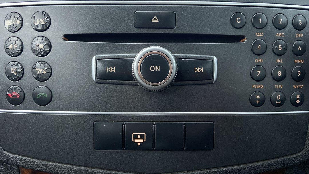 INFOTAINMENT SYSTEM