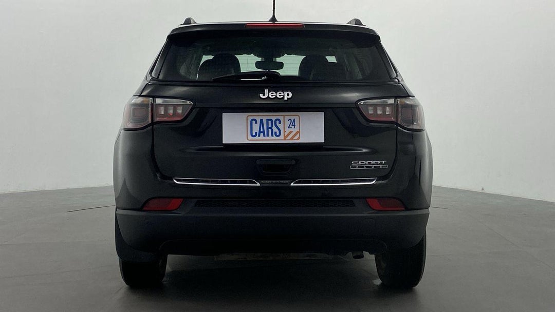BACK / REAR VIEW