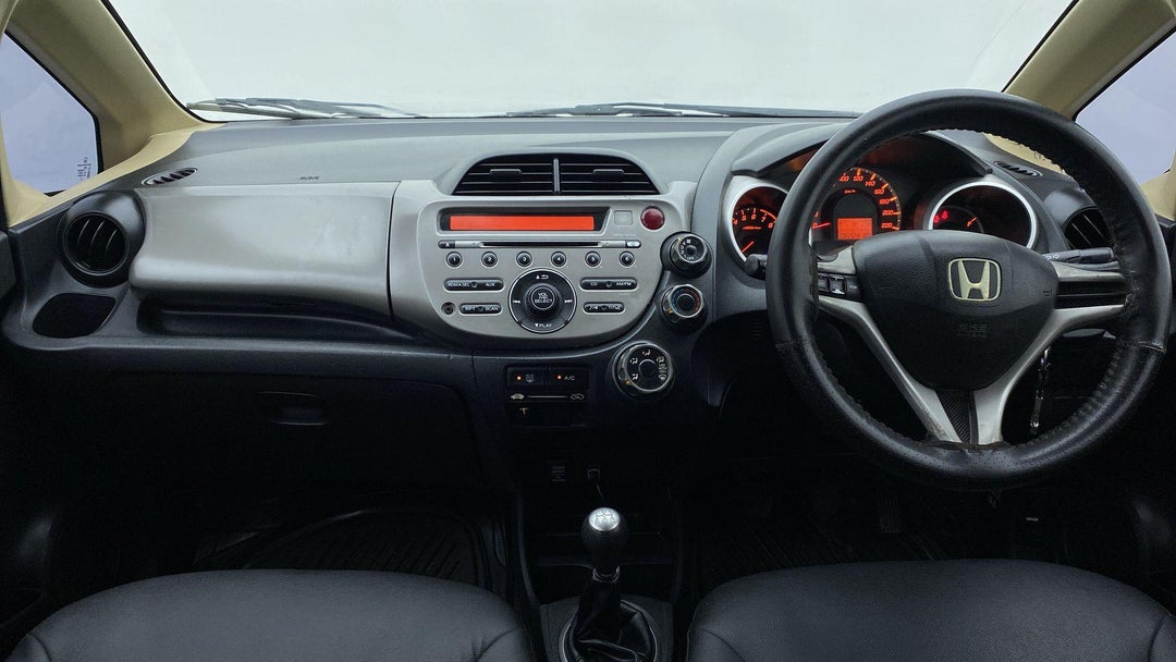 Buy Used 2012 Honda Jazz 1.2 SELECT I VTEC MANUAL in New Delhi CARS24