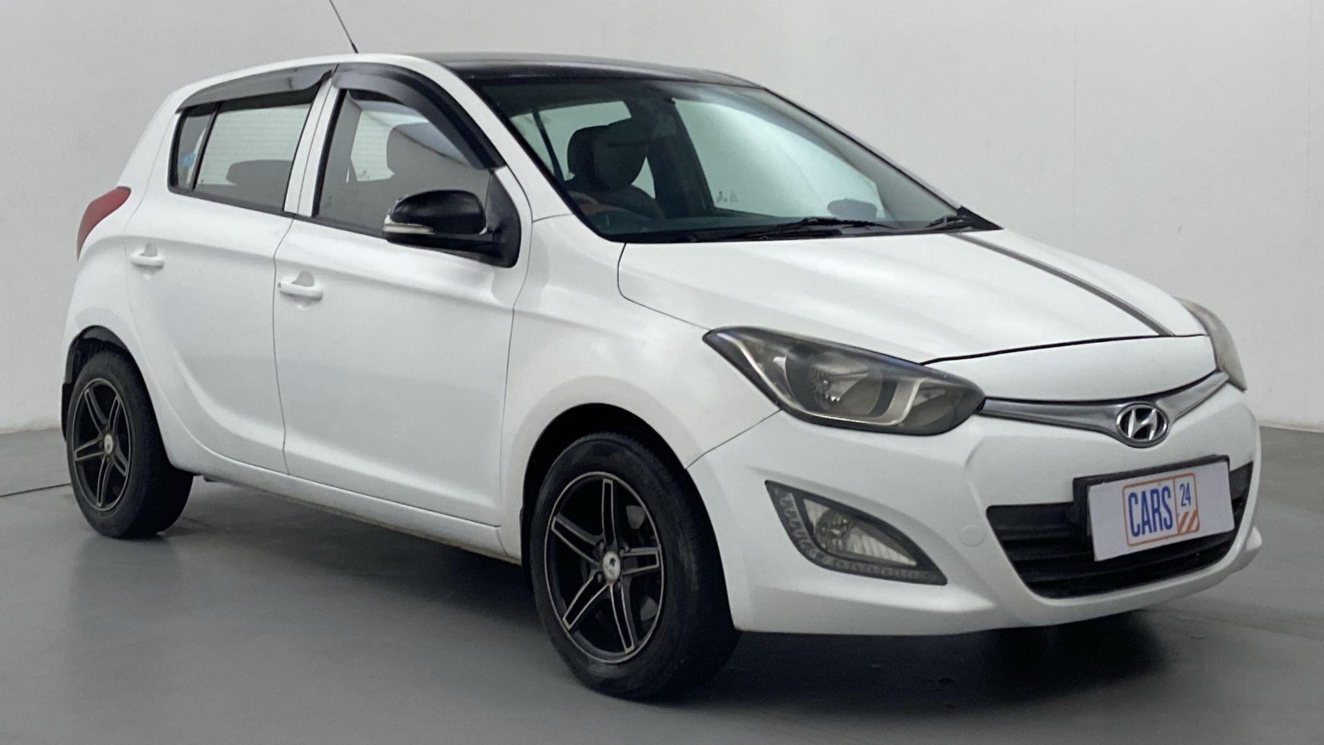 Buy Used 2013 Hyundai i20 SPORTZ 1.4 CRDI MANUAL in New Delhi CARS24