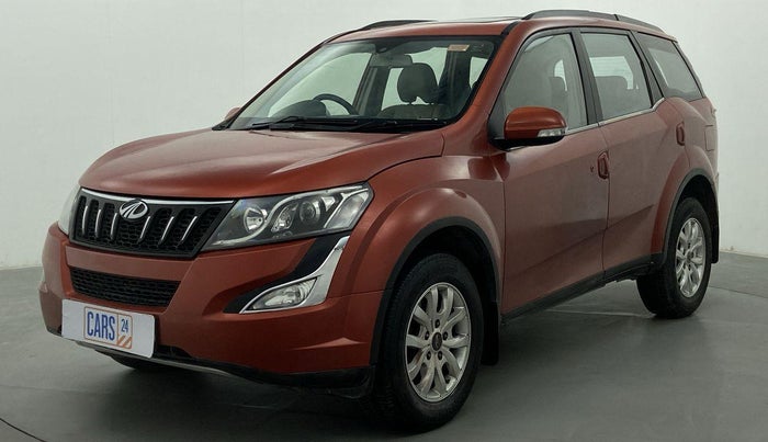 2016 Mahindra XUV500 W10 AT, Diesel, Automatic, 49,159 km, Front LHS