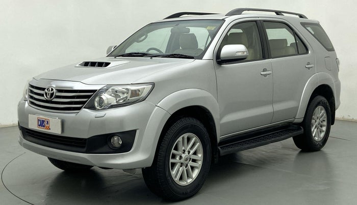 2012 Toyota Fortuner 3.0 MT 4X2, Diesel, Manual, 1,46,451 km, Front LHS