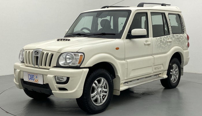 2013 Mahindra Scorpio VLX 2WD BS IV, Diesel, Manual, 97,922 km, Front LHS