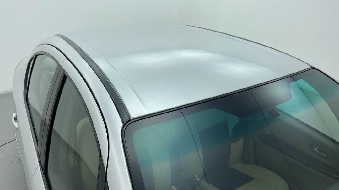 ROOF/SUNROOF