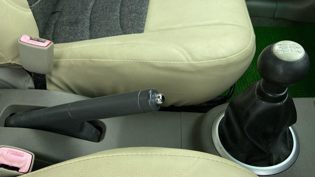 GEAR LEVER
