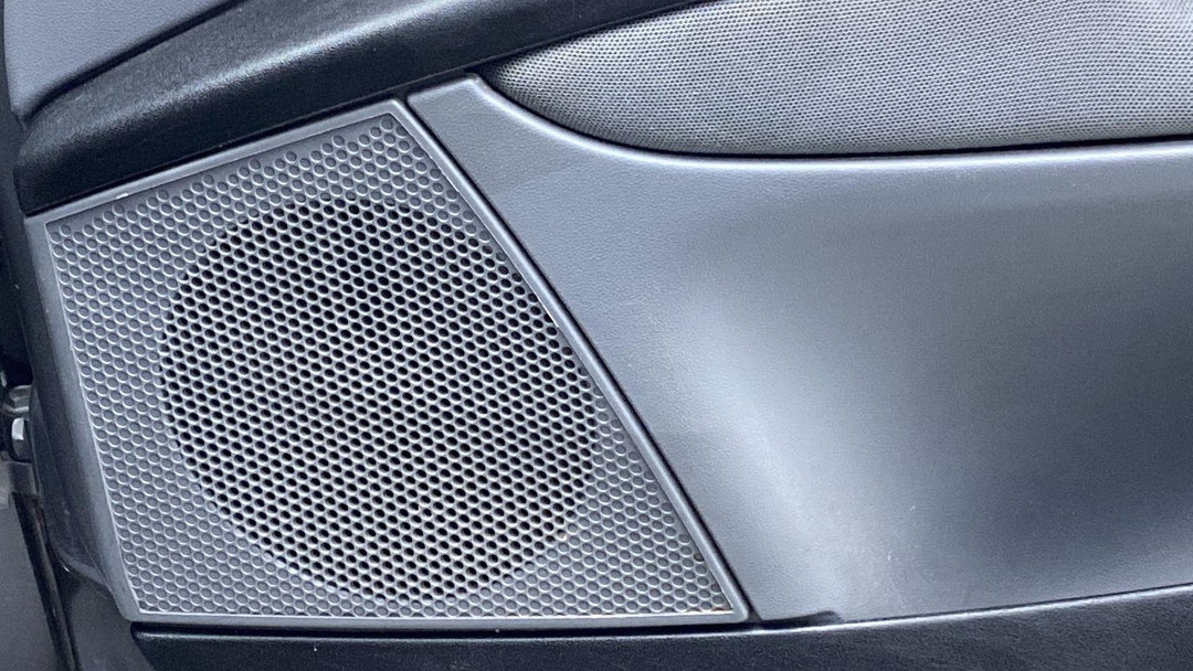 SPEAKERS