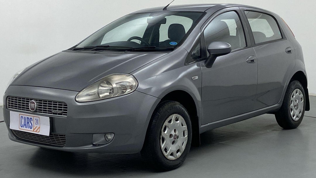 LEFT FRONT DIAGONAL (45-DEGREE) VIEW