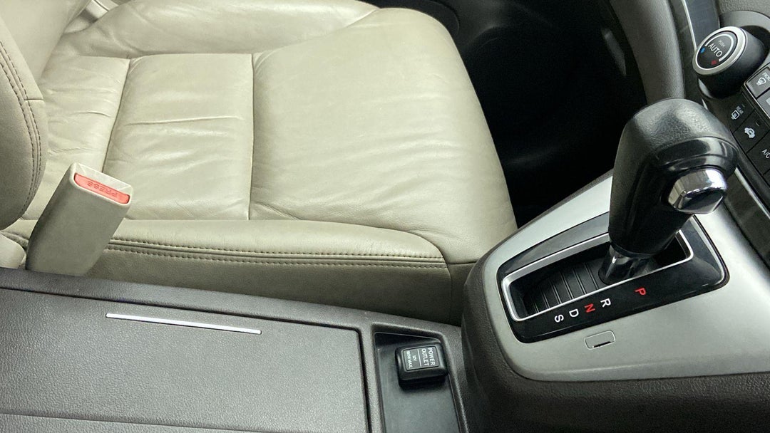 GEAR LEVER