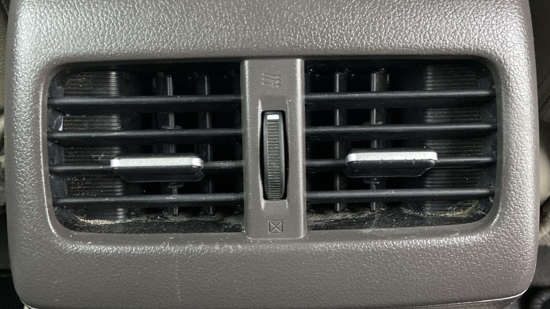 REAR AC VENT