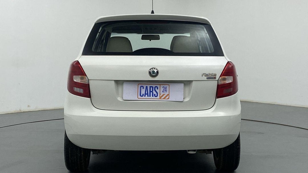 BACK / REAR VIEW