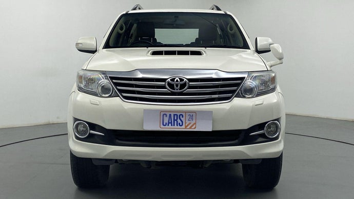 2015 TOYOTA FORTUNER 3.0 AT 4X2