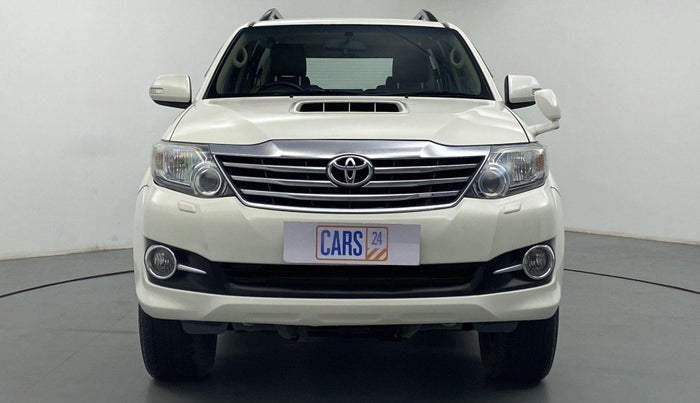 2015 Toyota Fortuner 3.0 AT 4X2, Diesel, Automatic, 68,359 km, Front