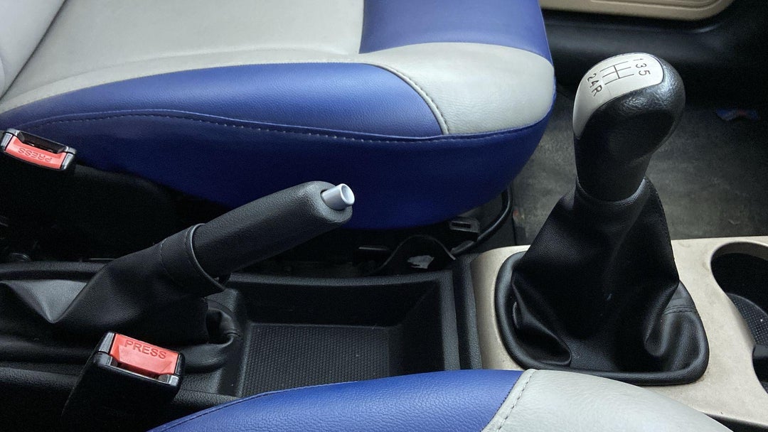 GEAR LEVER