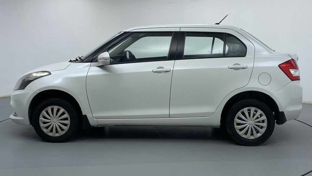 Buy Used 2015 Maruti Swift Dzire VXI 1.2 BS IV MANUAL in Nasik - CARS24