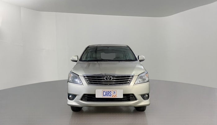 2012 Toyota Innova 2.5 VX 7 STR BS IV, Diesel, Manual, 94,130 km, Front