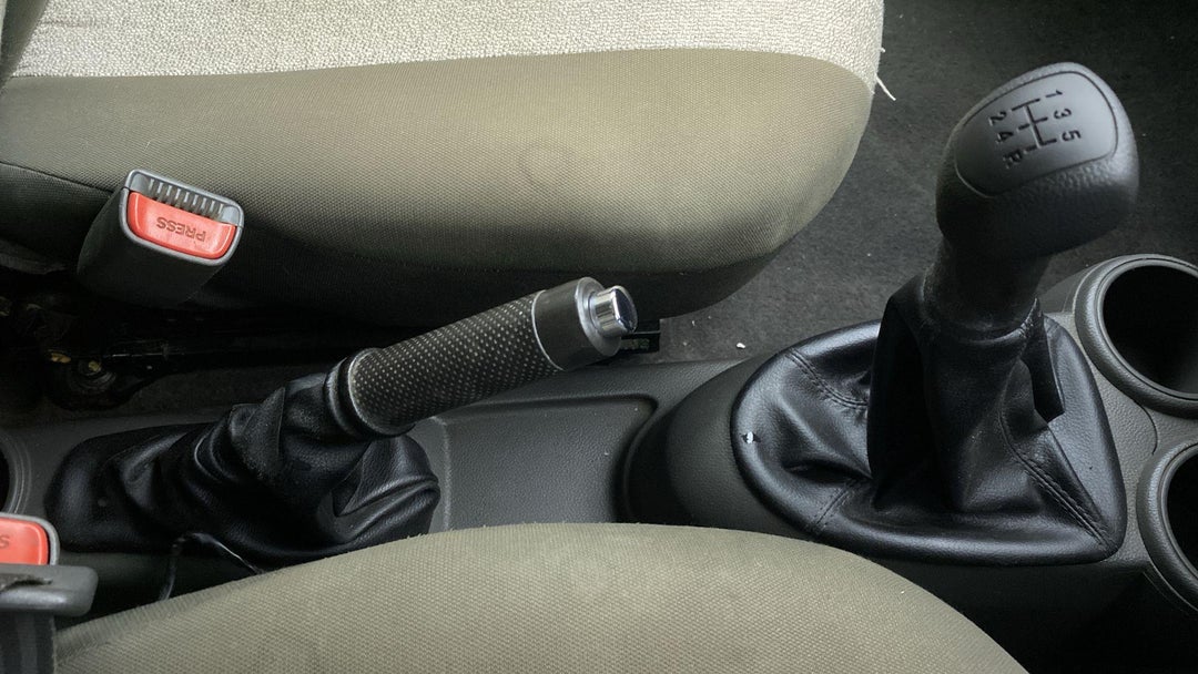GEAR LEVER