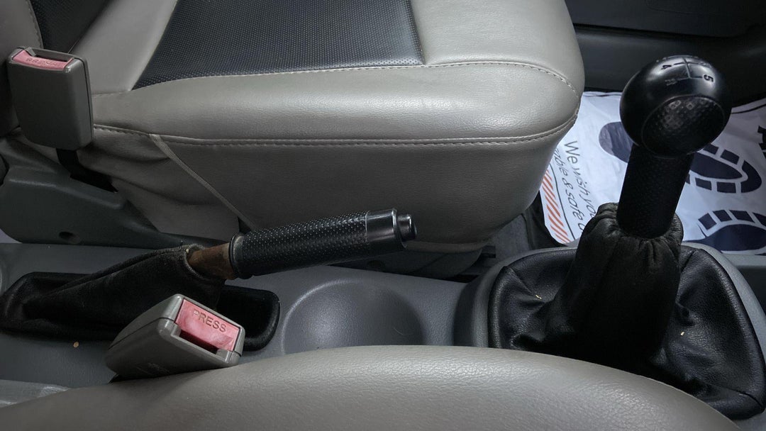 GEAR LEVER