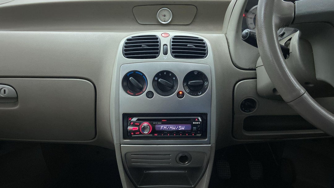 CENTER CONSOLE