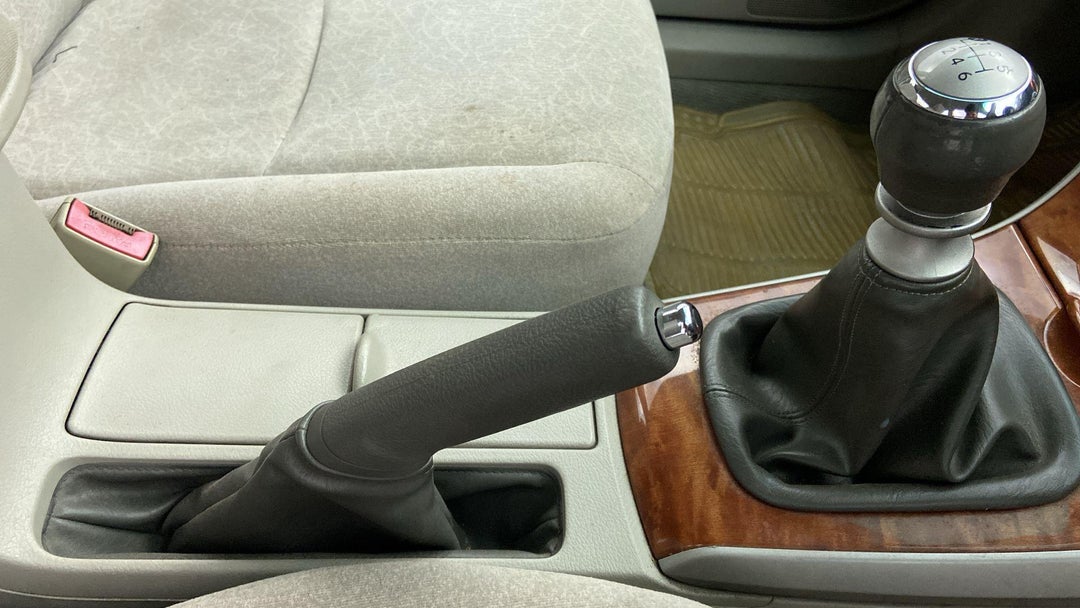 GEAR LEVER