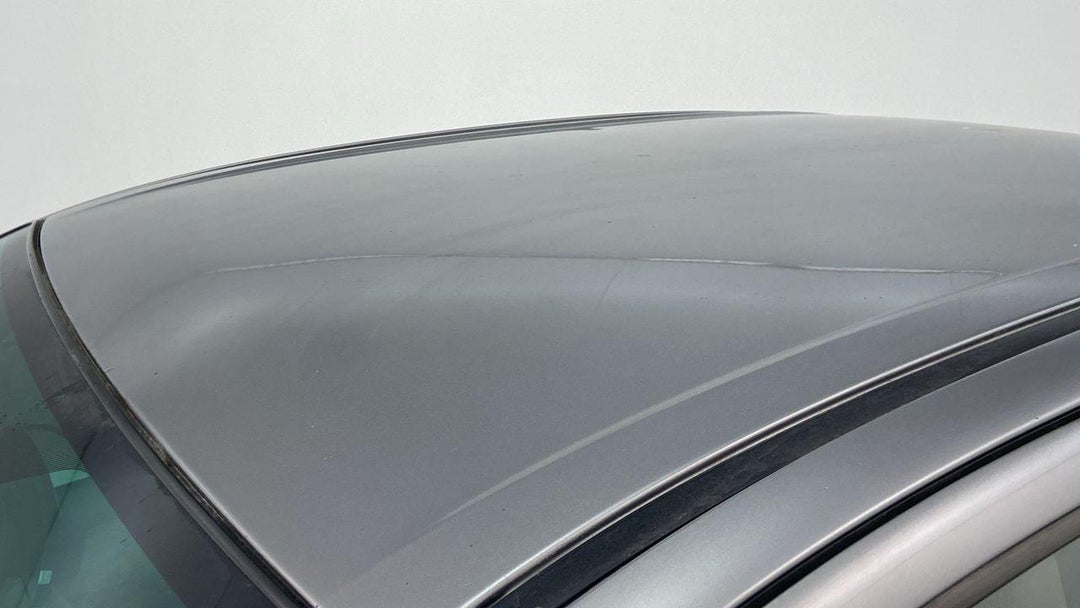 Roof Dent (1 to 2 inches)