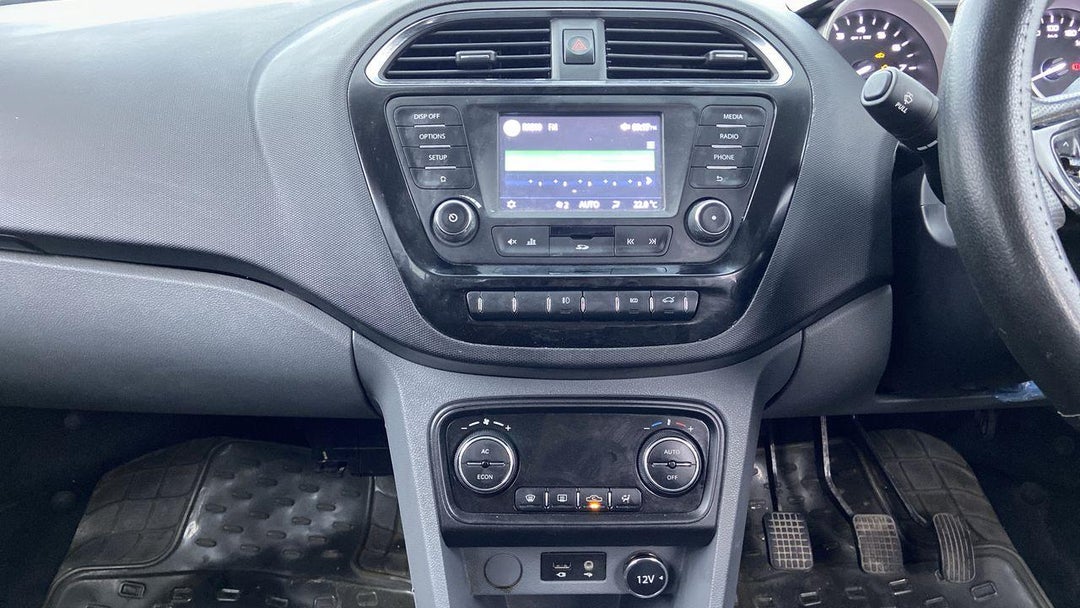 CENTER CONSOLE