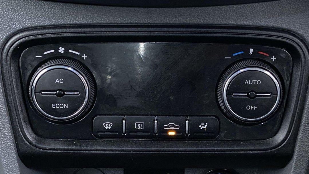 AUTOMATIC CLIMATE CONTROL