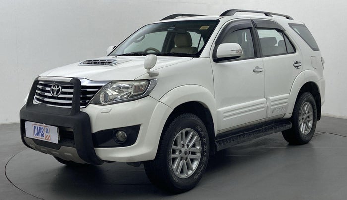 2012 Toyota Fortuner 3.0 MT 4X2, Diesel, Manual, 1,69,704 km, Front LHS