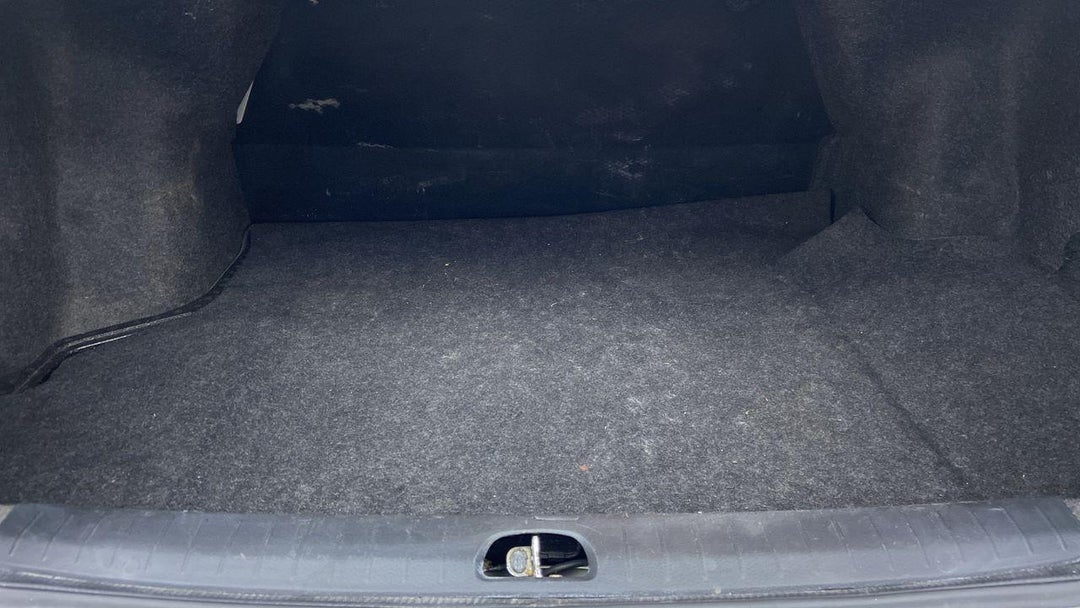 BOOT INSIDE VIEW