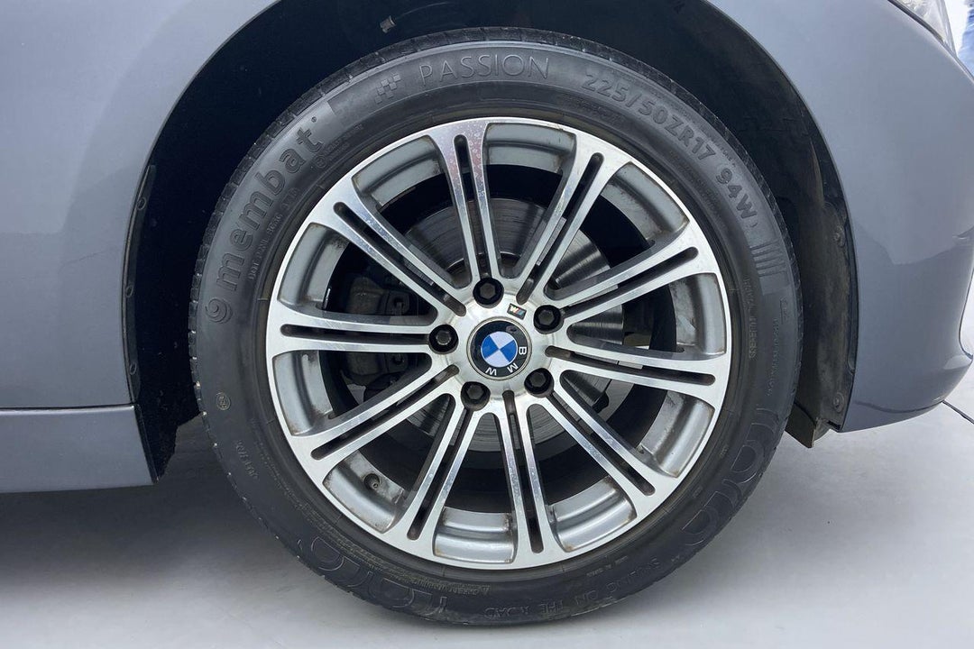 RIGHT FRONT WHEEL